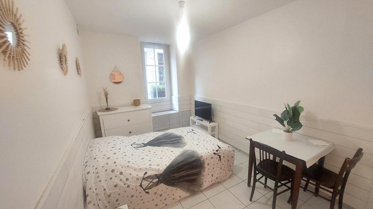 Meuble Au Pied Du Chateau Apartment